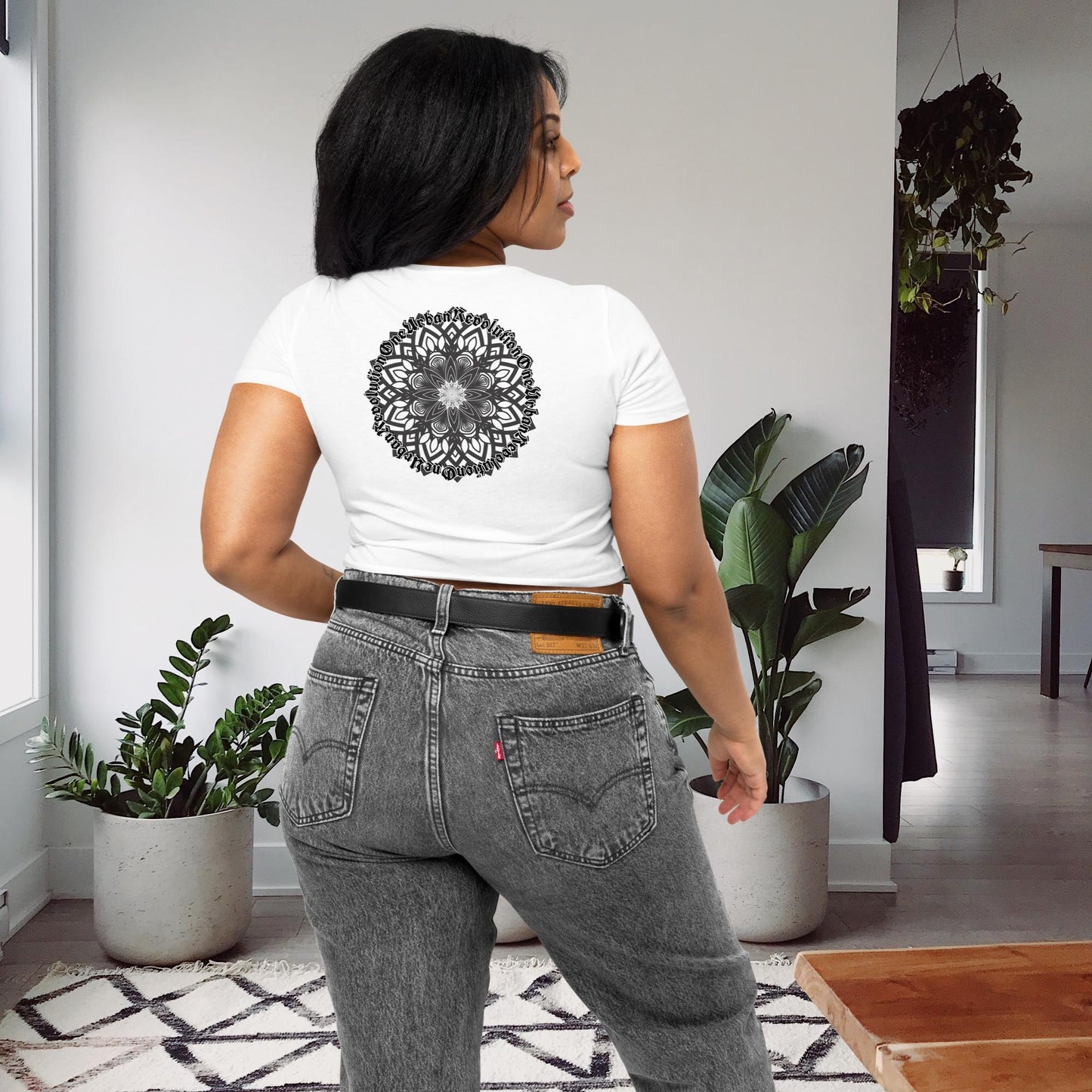 "BLACK PANTHER" Women’s Crop Tee