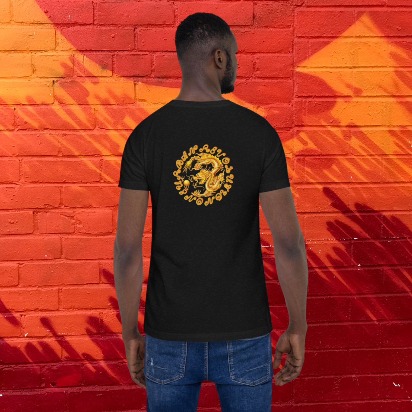 "GOLDEN DRAGON" Unisex T-shirt