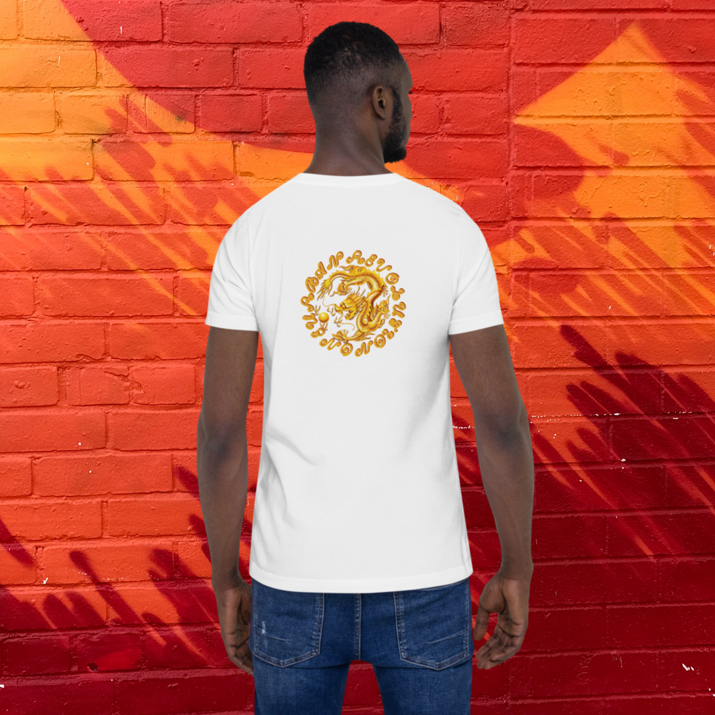 "GOLDEN DRAGON" Unisex T-shirt