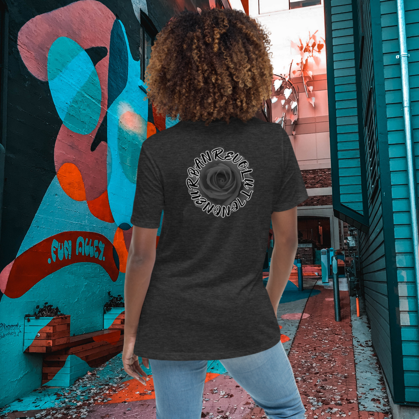 "UNAPOLOGETIC" Women's Relaxed T-Shirt