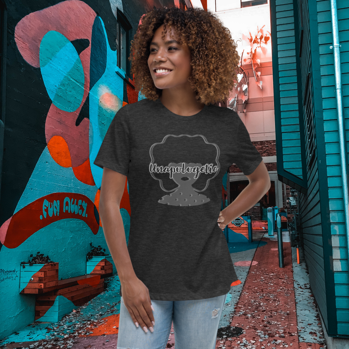 "UNAPOLOGETIC" Women's Relaxed T-Shirt